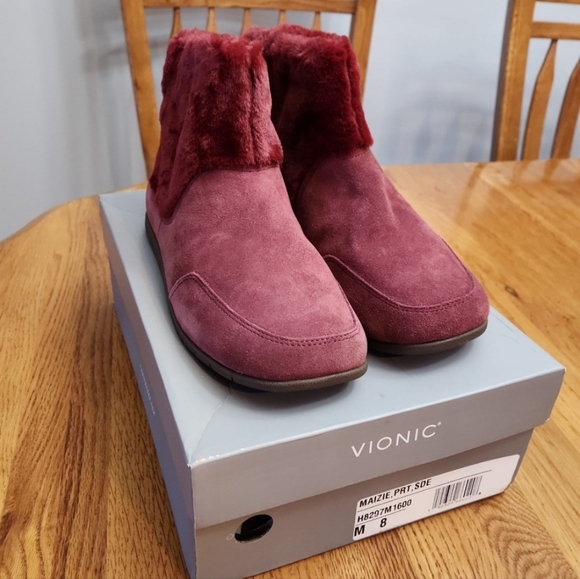 Vionic Booties - Picture 1 of 5
